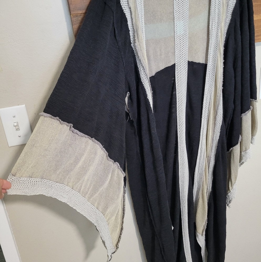 POL Black/Taupe Mixed Media Oversized High Low Duster Bohemian Cardigan Size M - Picture 6 of 7